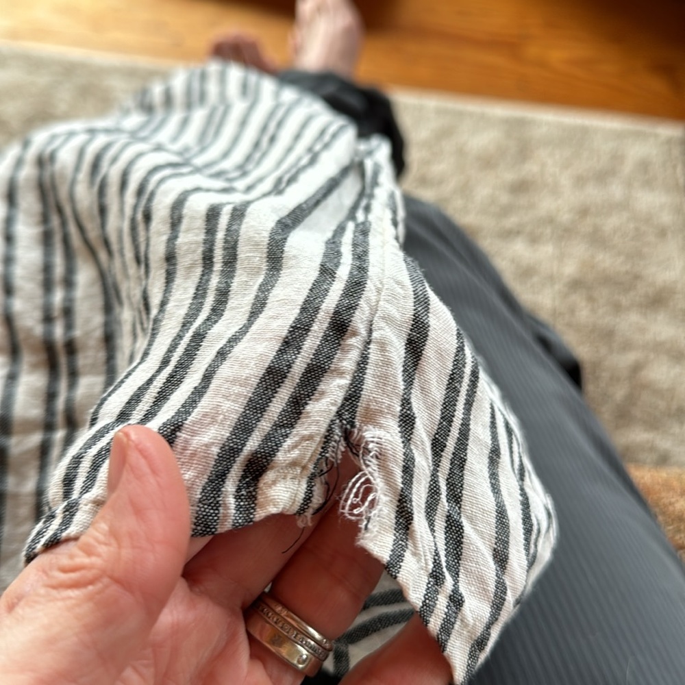 Linen top, good condition. - Picture 7 of 8